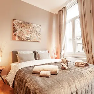  Apartamento Luxury Palace