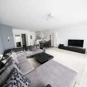 Renovated In Center Anversa